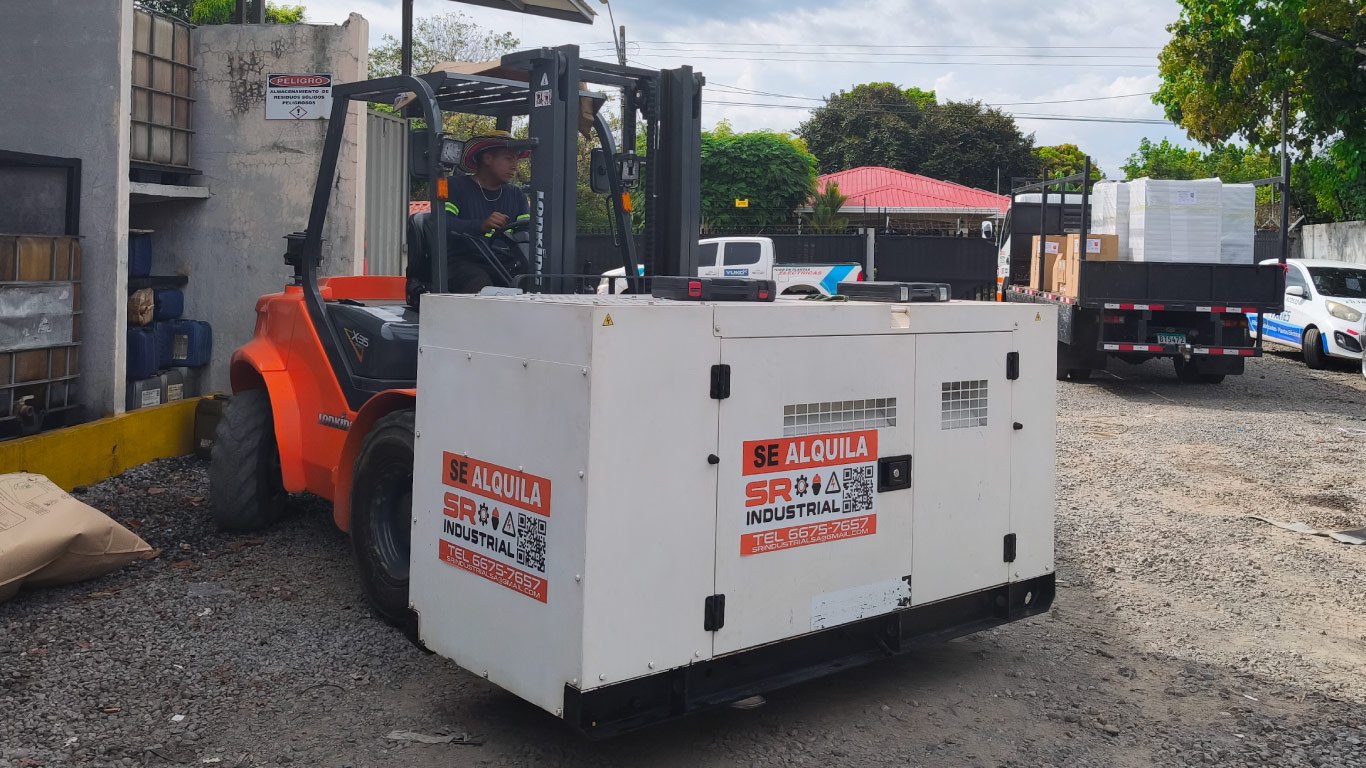 Generador diésel 33 KVA: energía continua a bajo costo - SR Técnicos Panamá