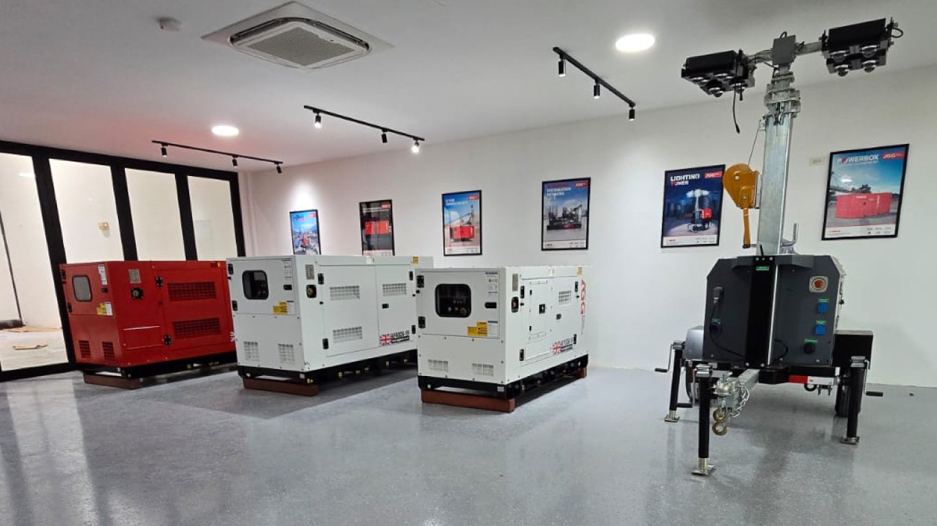Generador diésel 44 KVA: ideal para obras y fincas - SR Técnicos Panamá