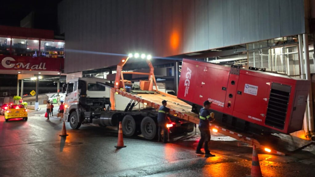 Grupo electrógeno diésel 850 KVA: máxima capacidad industrial - SR Técnicos Panamá