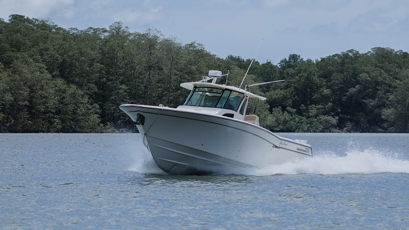 bote-de-pesca-grady-white-en-panama